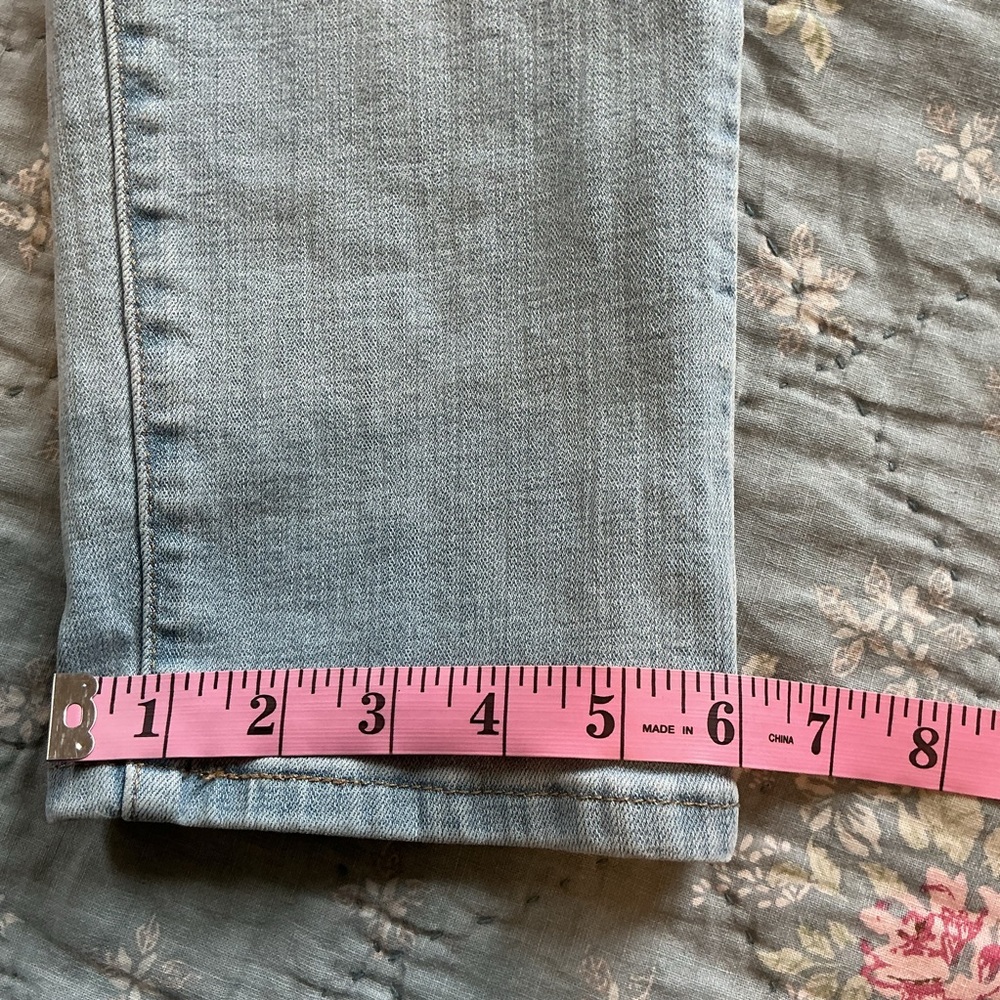 Levi’s Womens Size 27 Boyfriend Mid Rise Denim Jeans Actual Waist Size 29” - Picture 6 of 11